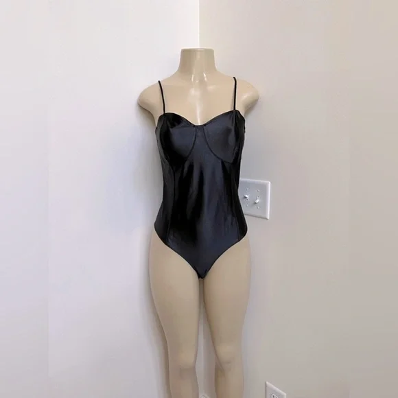 H&M silky black Bodysuit - Picture 1 of 6